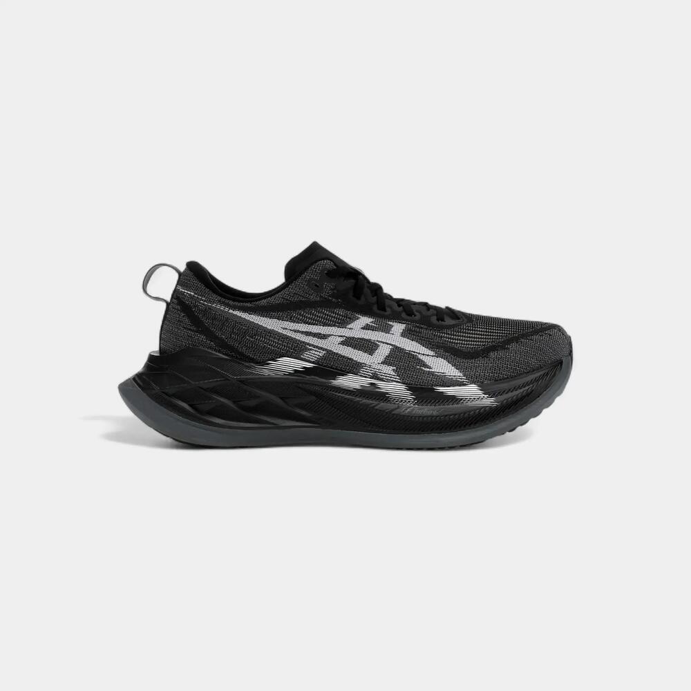 ASICS Superblast hardloopschoen in zwart, zijaanzicht
