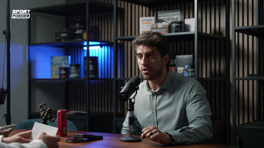 Tussen de Set met Diederik over te veel zitten