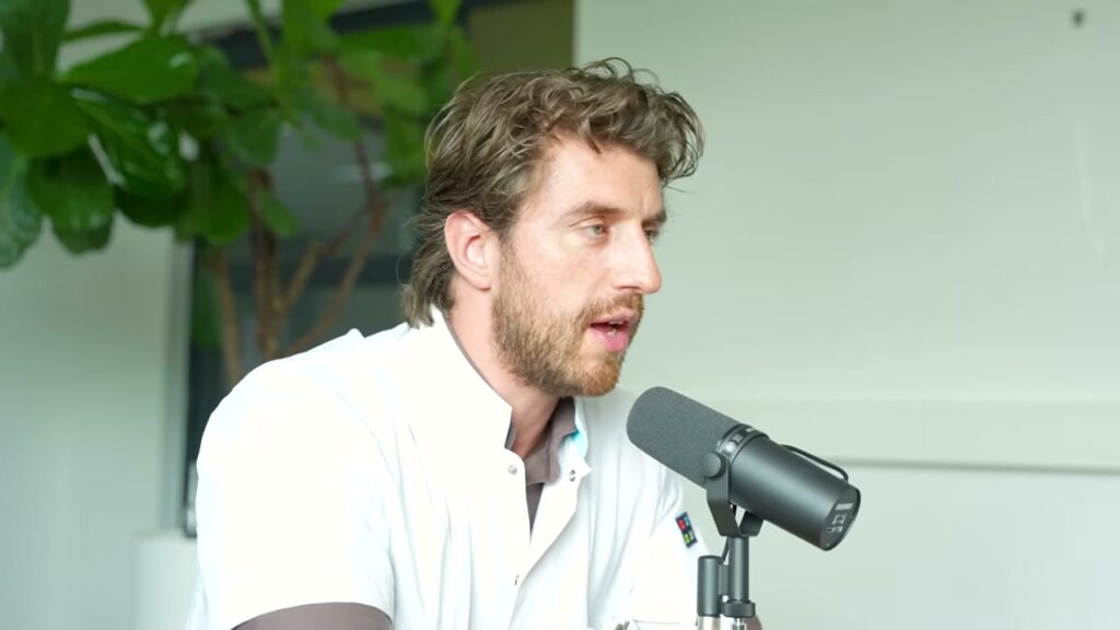 Arts Diederik Smit in de Sportpoeder-podcast over hardlopen en volhouden