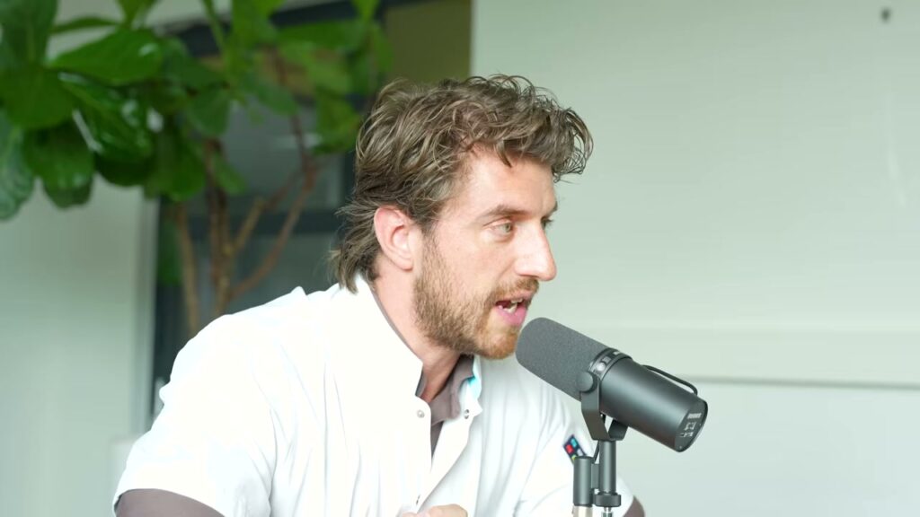 Arts Diederik Smit in de Sportpoeder-podcast over bewegen en afvallen