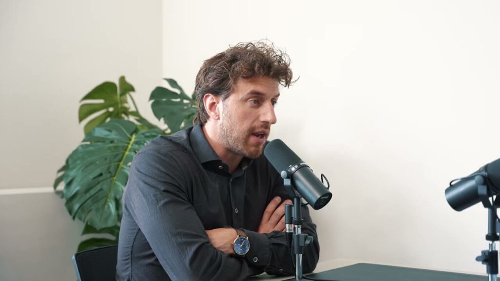 Internist-endocrinoloog Diederik Smit in De Health Cast over vermoeidheid